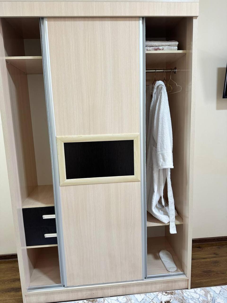 Hotel Aral Нукус Экстерьер фото
