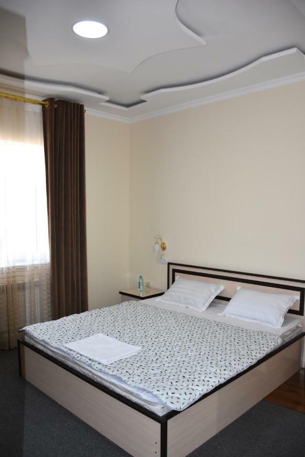Hotel Aral Нукус Экстерьер фото