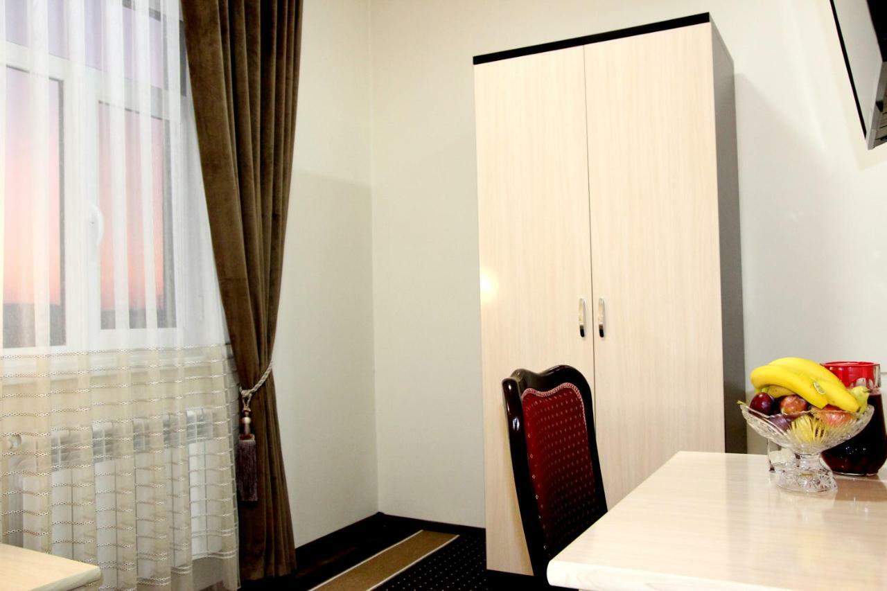 Hotel Aral Нукус Экстерьер фото